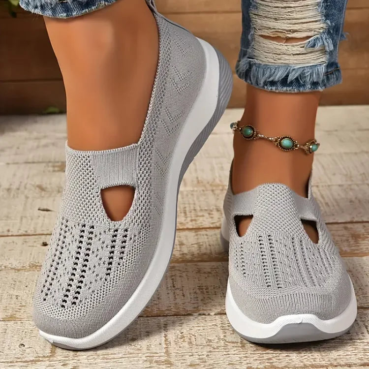 Flexora | Orthopaedic walking shoes with arch support