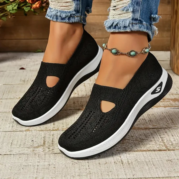 Flexora | Orthopaedic walking shoes with arch support